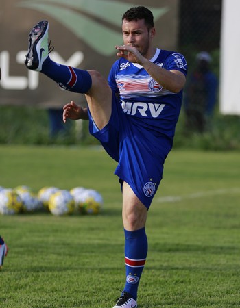 Ainda não será neste sábado que o Bahia vai fazer sua estreia