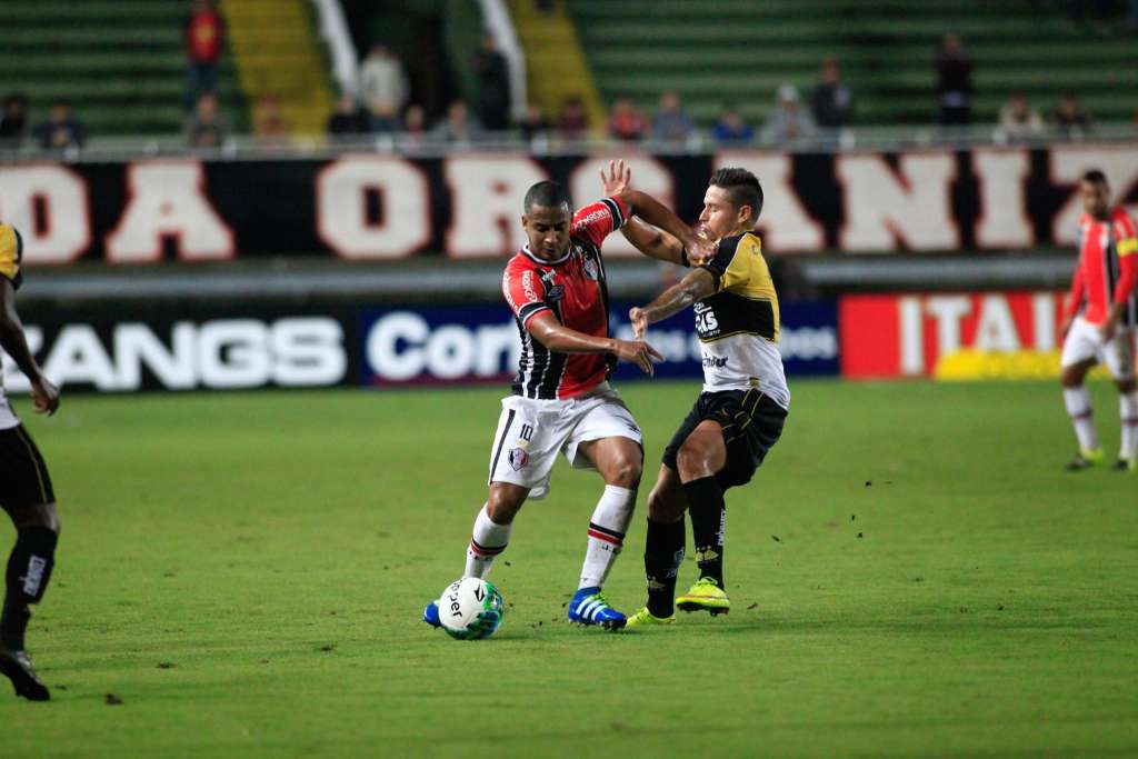 Joinville e Criciúma ficaram no empate sem gols