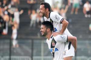 SÉRIE B: Vasco assume liderança e Ceará brilha em Maceió