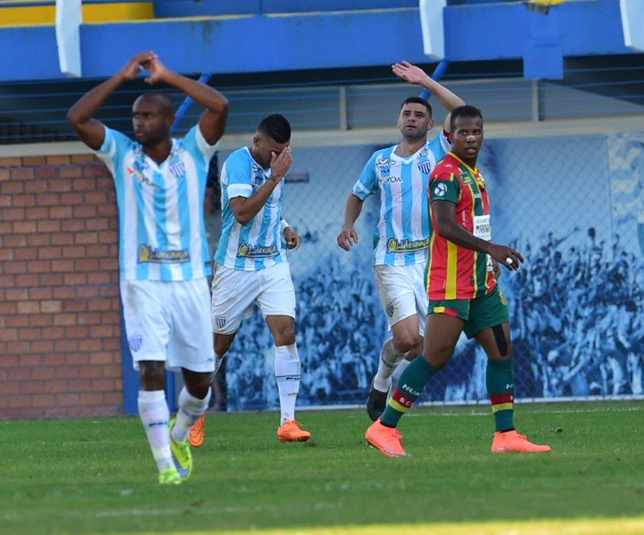 Avaí quer mais uma vitória na Série B