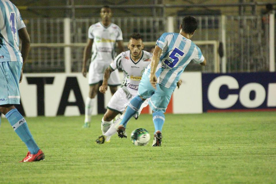 Luverdense e Avaí ficam no empate por 1 a 1 no Passo das Emas