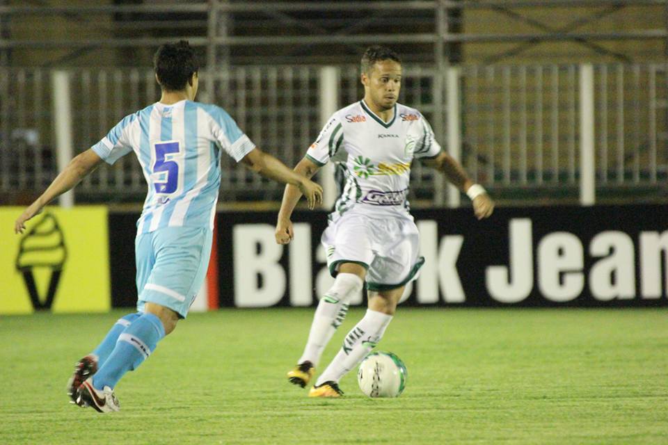 O LEC até tentou, mas acabou tropeçando no Leão