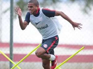 Série B: Atlético-GO acerta com Silva, volante do Internacional