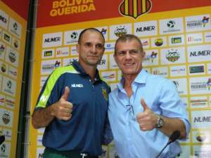 Série B: Wagner Lopes é apresentado e prega união para recuperar Sampaio Corrêa