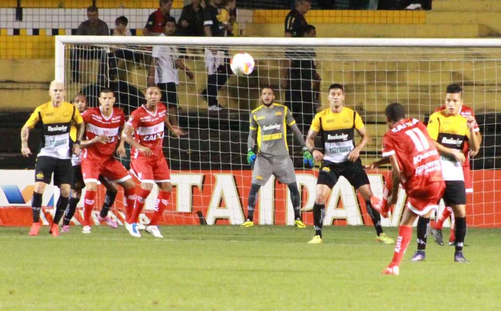 Retrospecto equilibrado no confronto entre CRB e Criciúma