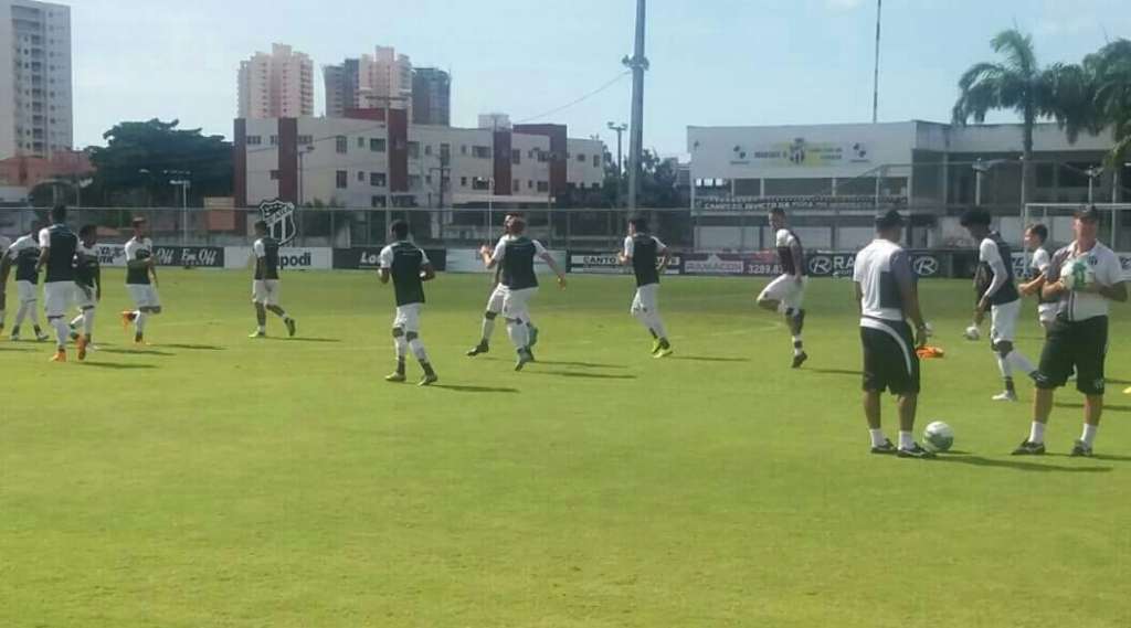 Ceará treina para o confronto frente ao Avaí
