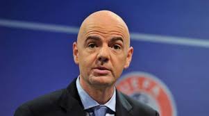 Fifa anuncia punições a Seleções por cantos homofóbicos de torcedores