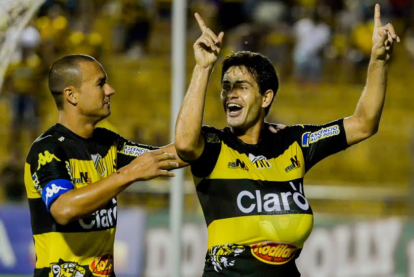 Série C: Juventude acerta com volante Fahel e meia Bruninho