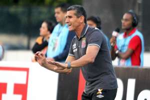 Série B: Jorginho admite erros do Vasco, mas exalta vitória e série invicta