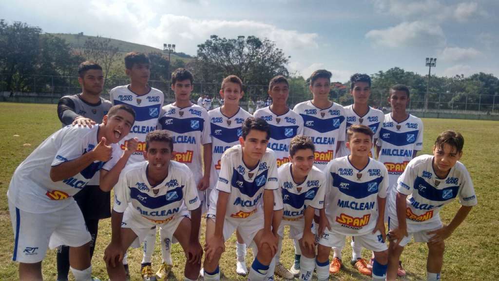 Equipe Sub 15 do Taubaté - Divulgação / EC Taubaté