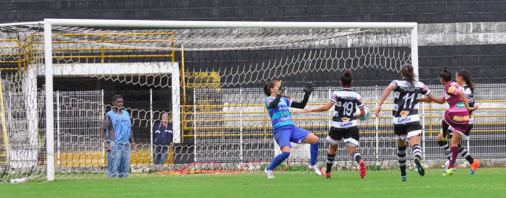 XV de Piracicaba e Ferroviária fizeram um jogo bastante movimentado. Foto: Vitor Prates - XV - Oficial