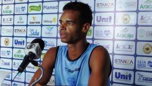 Série B: Ceará acerta com zagueiro Valdo, do Confiança