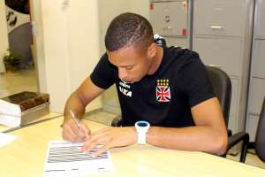 Série B: Diretoria do Vasco renova contrato do goleiro Jordi até 2021