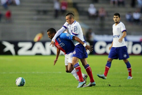 Invicto há quatro jogos, o Paraná tem muitos desfalques para essa sexta-feira