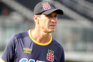 Série B: Jorginho faz mistério e não confirma voltas de Madson e Andrezinho ao Vasco