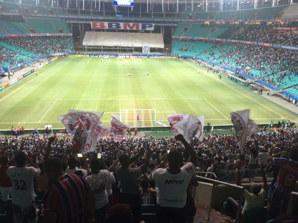 Bahia entrou em campo pressionado, mas fez as pazes com a torcida após goleada