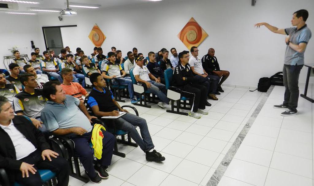 Novorizontino faz belo trabalho coma base (Foto: Divulgação)