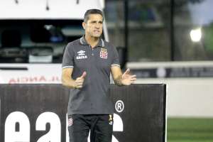Série B: Jorginho exalta evolução do Vasco e elogia Andrezinho e Jorge Henrique