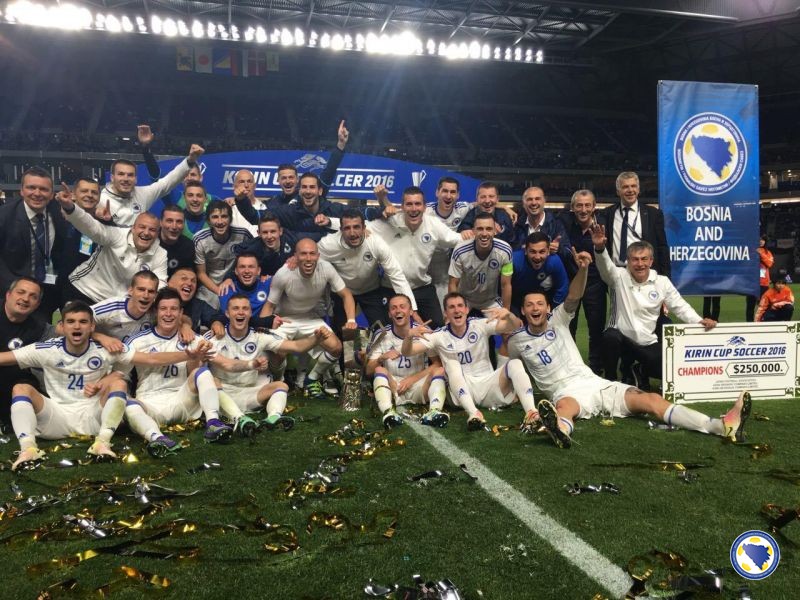 AMISTOSOS: Japão e Austrália perdem para seleções que estão fora da Eurocopa