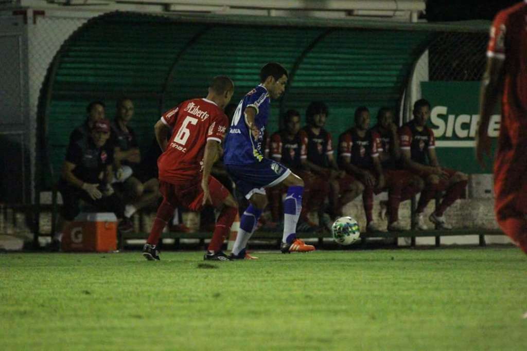 Vila Nova enfim volta a vencer na Série B