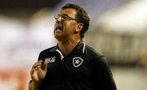 Série B: Tupi confirma Estevam Soares como treinador para a sequência da temporada