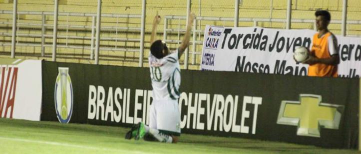 Sérgio Mota abriu o placar pelo Luverdense contra o ceará. Foto: Pedro Coelho - Luverdense EC