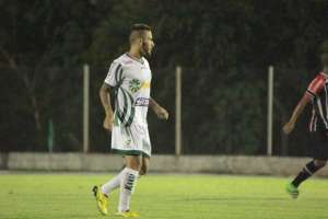 Série B: Com sondagens da Europa, Jean Patrick mantém foco no Luverdense