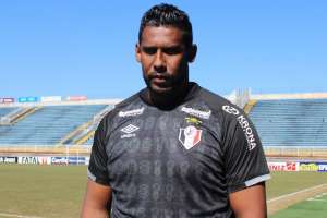 Série B: Ex-goleiro de Santos e Palmeiras, Aranha chega ao Joinville falando como líder