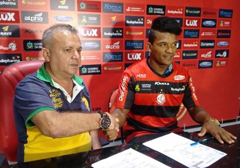 Série D: Campinense apresenta atacante Alex Sandro, que chega por empréstimo do Cruzeiro