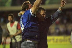 EXCLUSIVO! Paulo Roberto Santos fica no São Bento e Vila Nova mergulha em crise