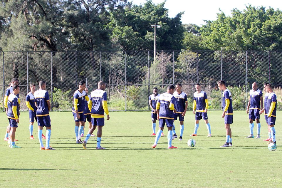 Série C: Marques acerta com o Bangu e Macaé define novo treinador