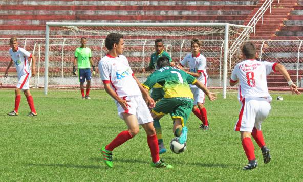 Infantil e Juvenil do Noroeste perderam a invencibilidade no Paulista da categoria (Foto: Bruno Freitas/Noroeste)