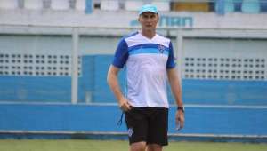 Série B: Dal Pozzo ainda aguarda reforços no meio campo do Paysandu