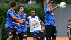 Segundona: Ex-companheiro de Neymar, Wesley troca Jabaquara por futebol americano