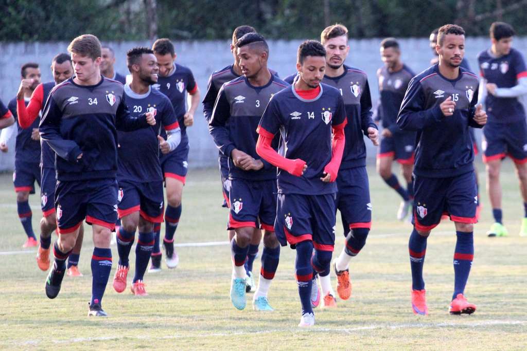 Joinville quer surpreender o Ceará