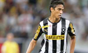 Série B: Sem espaço no Botafogo, Lucas Zen deve acertar com Paysandu