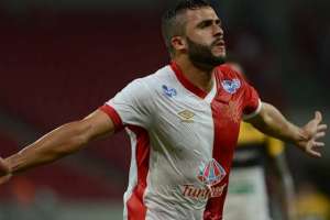 Série B: Sondado pelo Corinthians, Ronaldo Alves troca Náutico pelo Sport