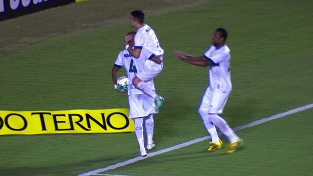 Goiás enfim volta a vencer na Série B