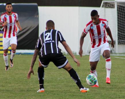 Bragantino jogou bem, mas sofreu empate de pênalti e nos acréscimos