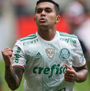 Palmeiras assume a liderança do Brasileirão pelo saldo de gols contra o Internacional