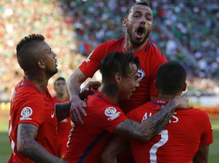 Chile humilhou o México por 7 a 0 ao estilo Alemanha x Brasil