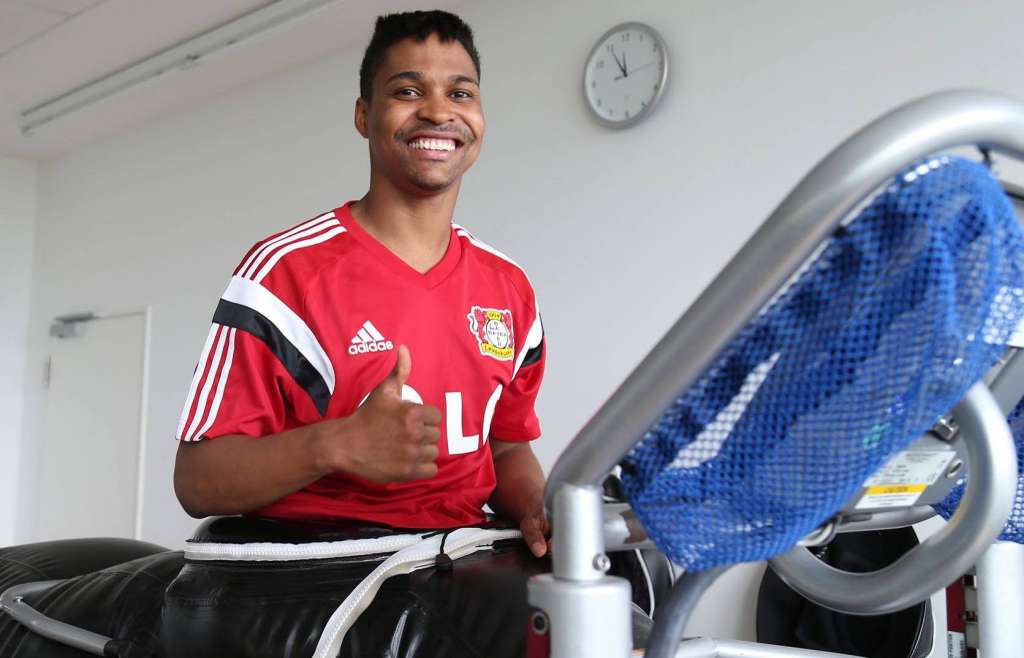 Lateral-esquerdo do Bayer Leverkusen, Wendell espera retornar aos gramados em breve - Divulgação | Bayer04.de