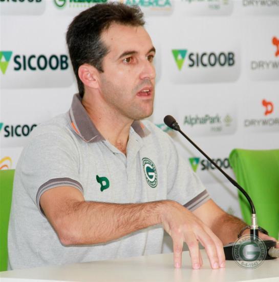 Léo Condé quer ver o Goiás manter o embalo na Série B