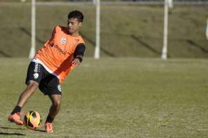 Série B: Luverdense anuncia meia-atacante Rogerinho, que estava no Linense