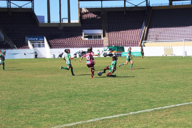 Ferroviária vence confronto direto com a Francana (Foto: Marcos Chiocchini / Os Campeões da Bola)