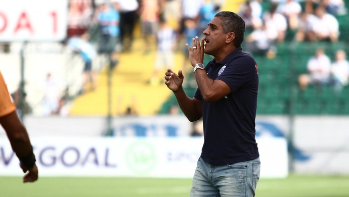 Silas é o técnico da Seleção FI da Série B