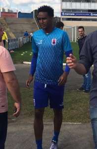 Série B: Paraná acerta com Leonardo Moura, ex-Santos e Ponte Preta