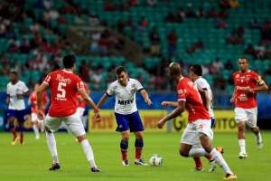 Série B: Jogadores do Bahia se recusam a dar entrevistas após derrota