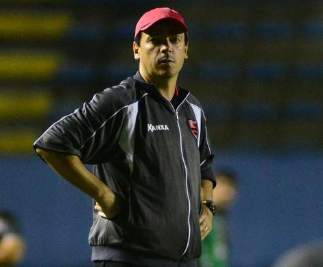 Fernando Diniz pode promover mudanças táticas no Oeste