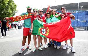 Eurocopa: 'Quintal' de lusos na Europa, Paris vê final entre França e Portugal